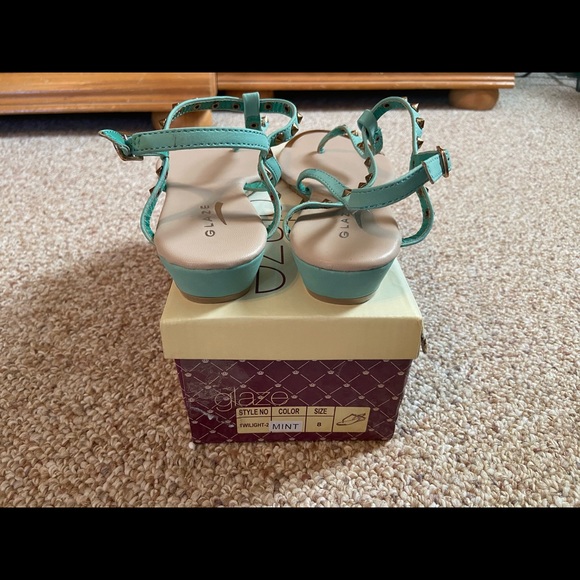 New:Teal/Mint,U.S. size 8, Studded Strappy Sandals - Picture 8 of 8